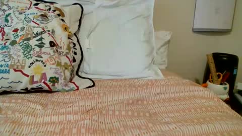 Snapshot of melxiss chatting on March 18, 5:05 pm melxiss online show from March 18, 5:05 pm