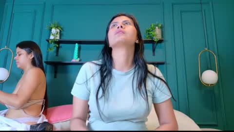 Maelly online show from June 13, 7:01 pm