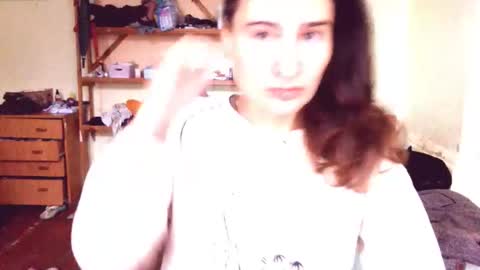 Snapshot of memorningdew chatting on November 28, 6:27 am Yummygirl online show from November 28, 6:27 am