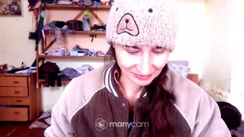 Snapshot of memorningdew chatting on January 7, 8:39 am Yummygirl online show from January 7, 8:39 am