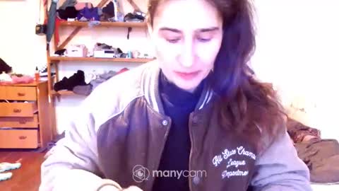 Snapshot of memorningdew chatting on February 16, 5:36 am Yummygirl online show from February 16, 5:36 am