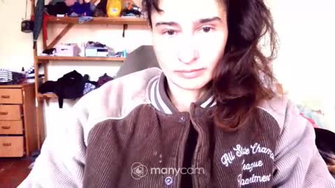 Snapshot of memorningdew chatting on February 24, 6:00 am Yummygirl online show from February 24, 6:00 am