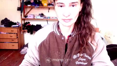 Snapshot of memorningdew chatting on February 25, 6:56 am Yummygirl online show from February 25, 6:56 am