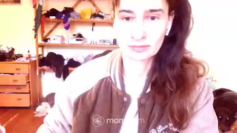 Snapshot of memorningdew chatting on March 5, 5:03 am Yummygirl online show from March 5, 5:03 am