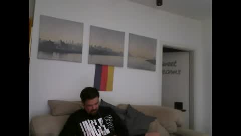 Dennis2Menace online show from March 16, 6:50 am