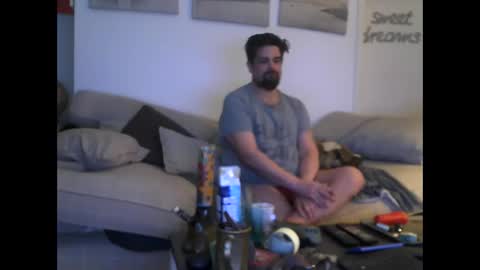 Dennis2Menace online show from March 28, 10:31 pm