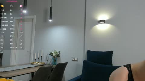 Hello My name is Lily online show from December 11, 5:15 pm