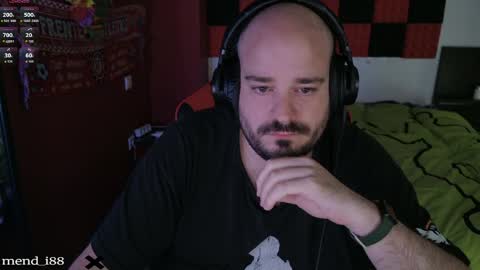 menditeta online show from April 8, 5:46 pm