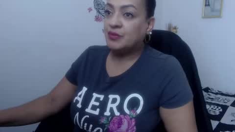 menfismuller online show from December 3, 9:23 pm