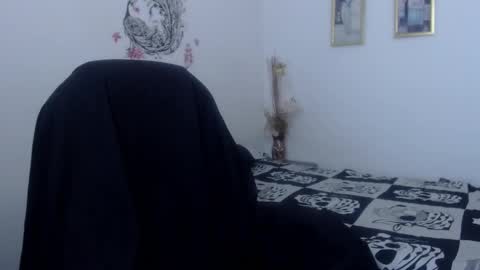 menfismuller online show from December 13, 8:37 pm