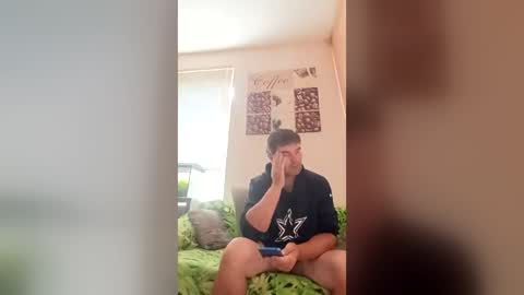 menlav72 online show from July 6, 10:56 am