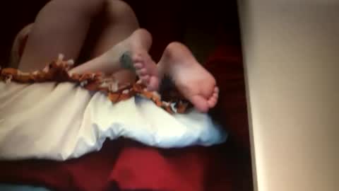 menmybaby272829 online show from April 18, 12:03 am