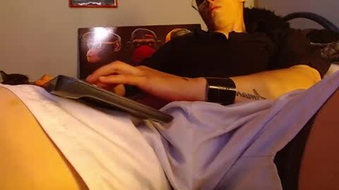 Snapshot of menyy666 chatting on March 28, 3:44 pm Giorggio Fragacci online show from March 28, 3:44 pm