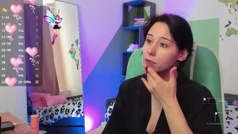 Snapshot of meomeee chatting on October 19, 11:55 am Meo online show from October 19, 11:55 am