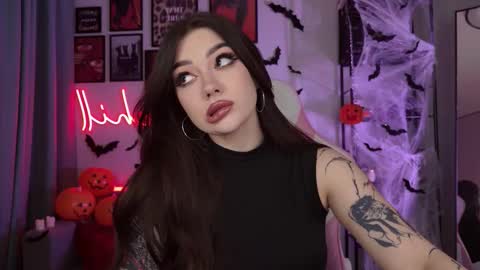 Amy Meow online show from November 5, 8:31 pm