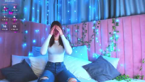 meow_mellie online show from October 10, 2:10 am