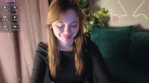 meow_mellie online show from November 16, 7:47 am