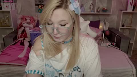 MeowkaKitty online show from February 15, 2:08 am