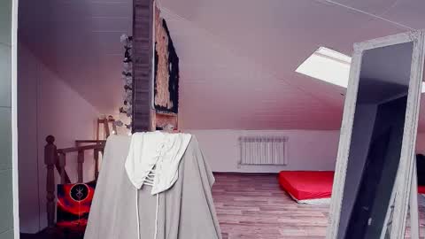 Snapshot of meowroslava chatting on February 24, 10:24 am meowroslava online show from February 24, 10:24 am