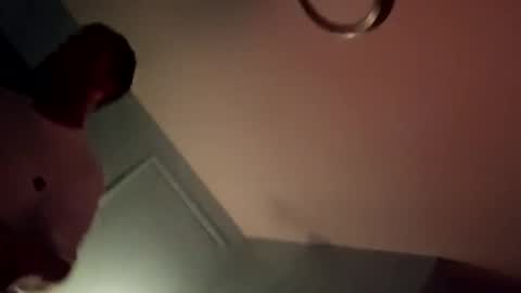 meowzers777 online show from April 1, 8:59 am