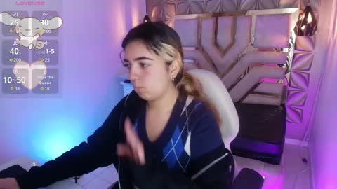 Snapshot of meraki_fraise chatting on October 12, 7:02 pm online show from October 12, 7:02 pm