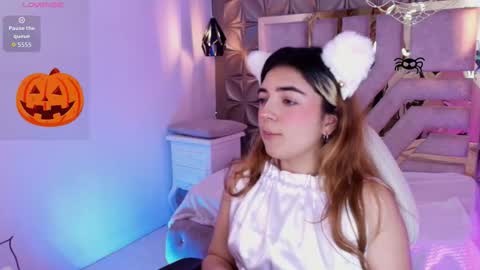 Snapshot of meraki_fraise chatting on October 22, 7:46 pm online show from October 22, 7:46 pm