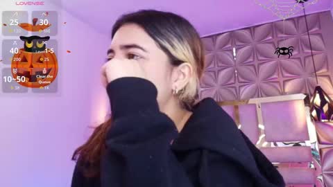 Snapshot of meraki_fraise chatting on October 27, 6:56 pm online show from October 27, 6:56 pm