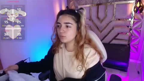 Snapshot of meraki_fraise chatting on November 4, 7:35 pm online show from November 4, 7:35 pm