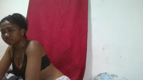 meraldaaaa online show from October 1, 6:03 pm