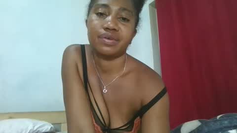 meraldaaaa online show from October 21, 9:37 pm