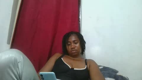 meraldaaaa online show from October 31, 8:43 pm