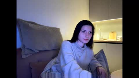 LEVA online show from April 29, 5:30 pm