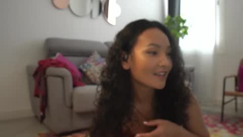 Snapshot of mercedesss_8 chatting on March 17, 11:35 am Next show on 03 Dec online show from March 17, 11:35 am