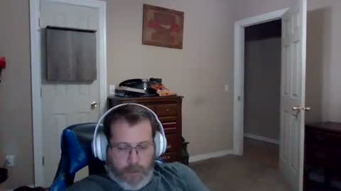 mercer1977 online show from December 3, 6:39 pm