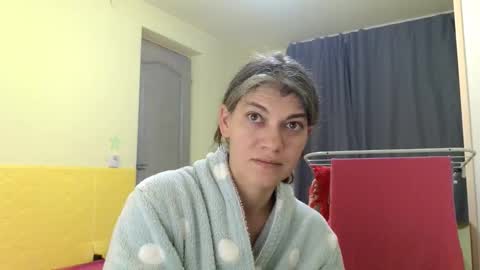 Miss Helena online show from November 15, 3:08 pm