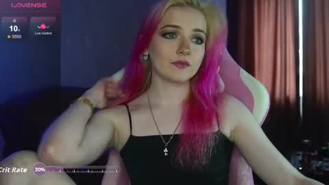 Snapshot of mercy_noirveil chatting on June 21, 3:58 pm Mercy online show from June 21, 3:58 pm
