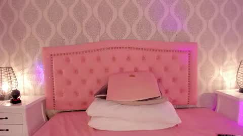   online show from December 20, 7:21 pm