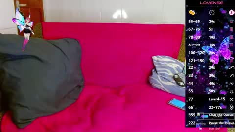 Mereleona online show from October 8, 3:20 pm