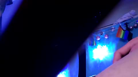 gurlnips online show from January 27, 11:54 am