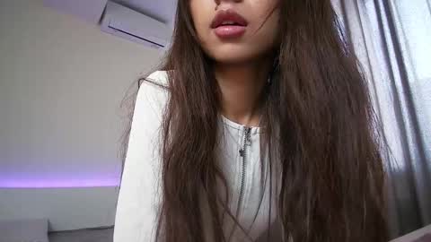 meriannabell online show from October 14, 8:59 am