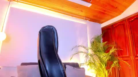 MERI online show from November 15, 6:15 pm