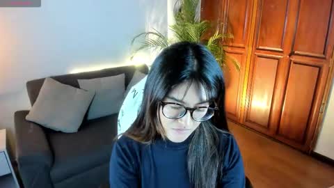 MERI online show from November 17, 6:14 pm