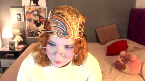 laura 3 i am independent model online show from July 10, 2:38 am