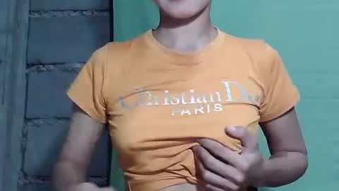 merietiny online show from February 21, 6:51 am