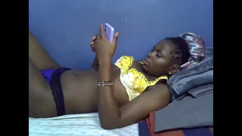 merlin_queen online show from November 17, 7:19 pm