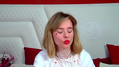 Snapshot of merlinmeyer chatting on February 14, 7:38 am Merlin online show from February 14, 7:38 am