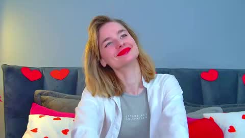 Snapshot of merlinmeyer chatting on February 19, 6:31 am Merlin online show from February 19, 6:31 am