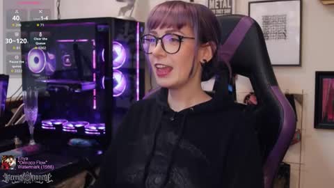 merrick monroe  online show from December 3, 8:07 pm