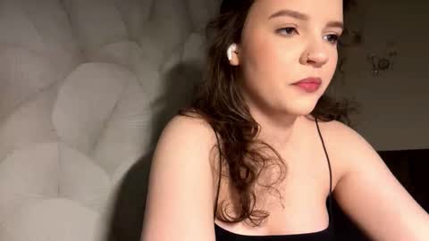 Snapshot of merrileebussey chatting on October 21, 3:35 pm merrileebussey online show from October 21, 3:35 pm