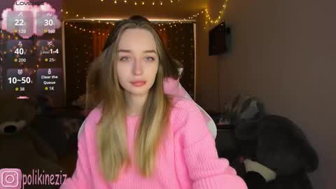 Snapshot of merryl_clark chatting on February 2, 11:42 am Sara online show from February 2, 11:42 am